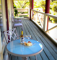 Golden Heritage Motor Inn Golden Heritage Motor Inn - Balcony